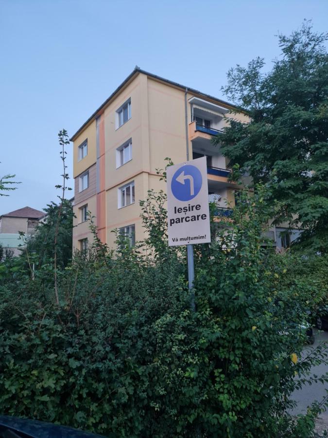 Apartament Modern Cristina&Jessica Mediaş Buitenkant foto
